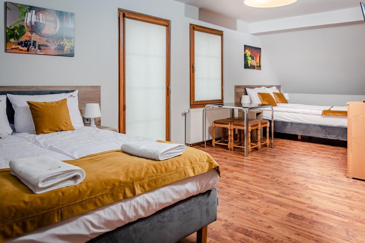 Sun & Wine Hotel Pobierowo Exterior photo